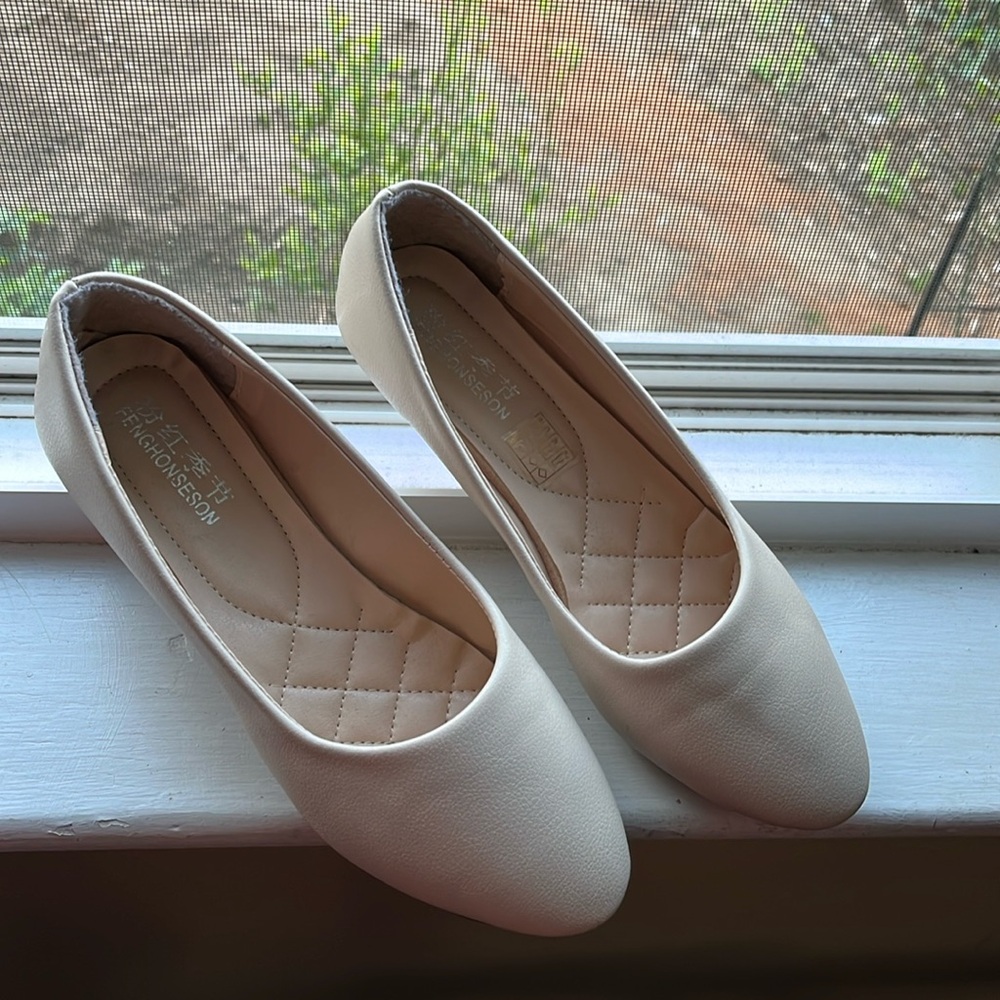 Women wedge heels Sz 7